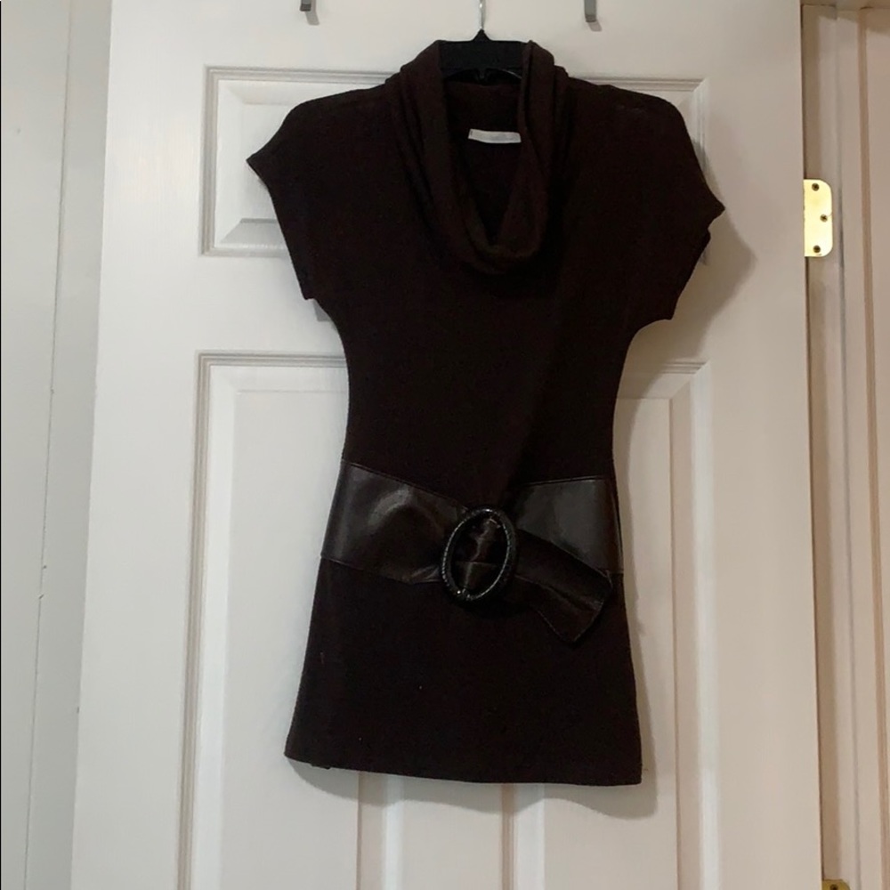 CHARLOTTE RUSSE  BROWN SHORT MINI DRESS W BELT ❤️